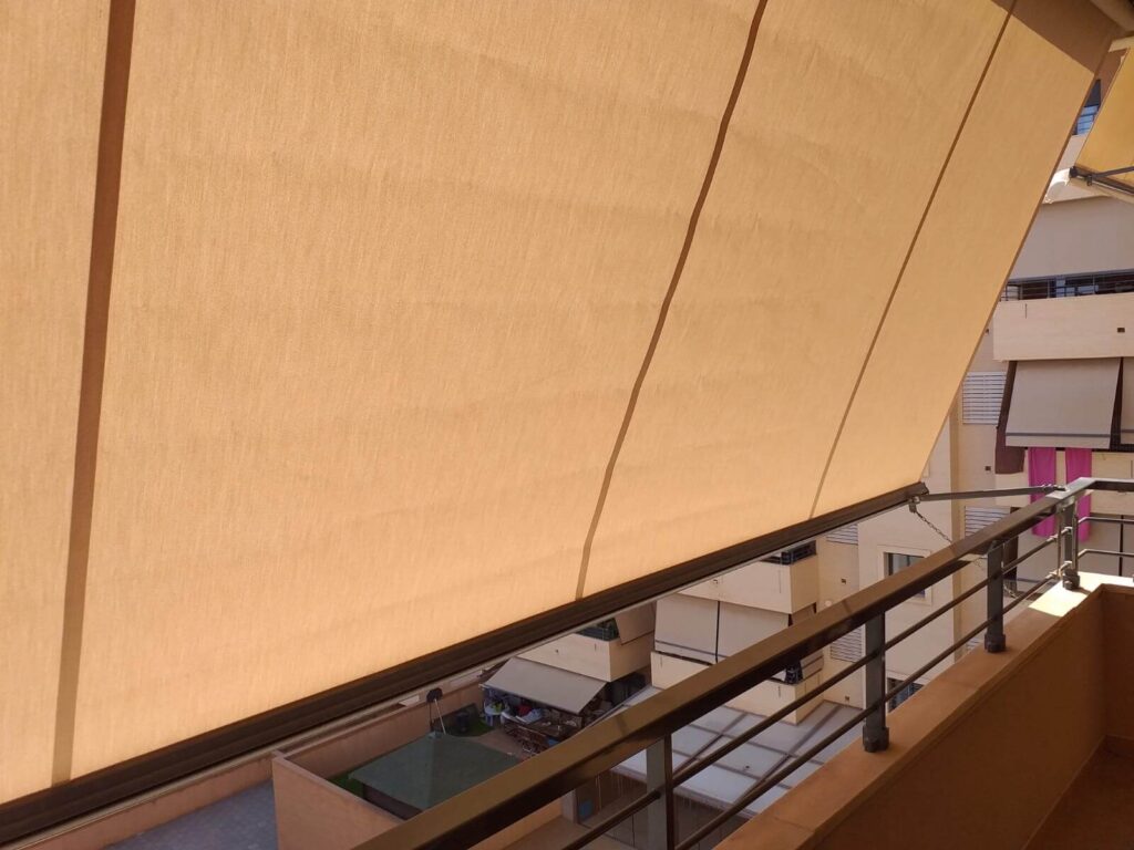toldos verticales para balcones
