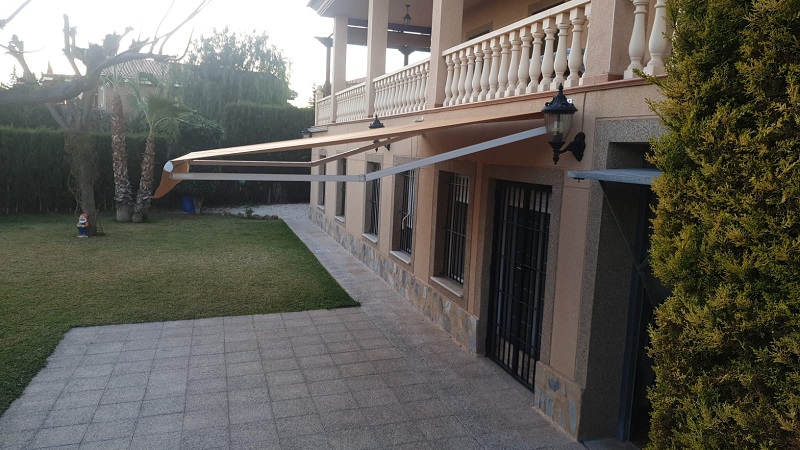 tipos-de-toldos-terraza-extensibles